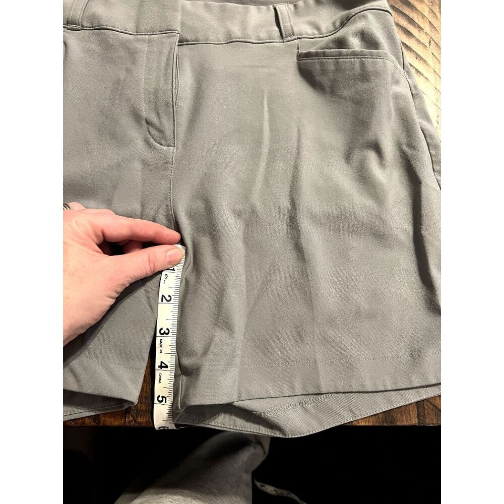 Adidas Golf Women's Solid Primegreen 5" inseam - Size12, Grey